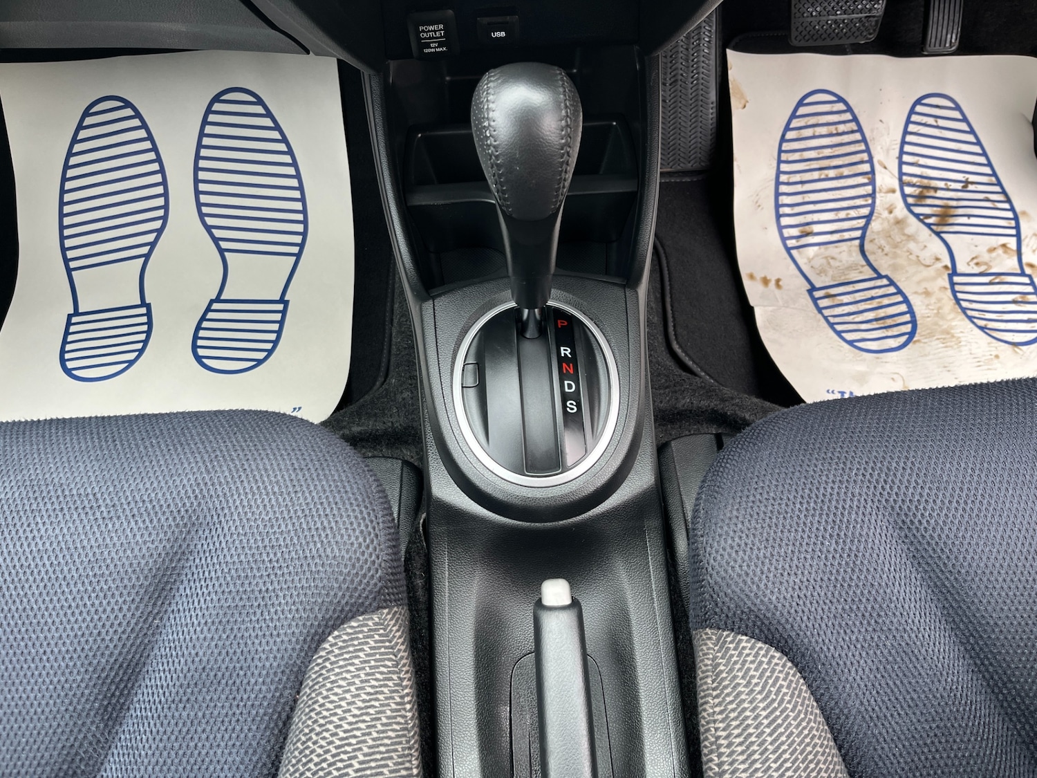 Used Honda Jazz 2013 for sale - 76253039: Photo 15