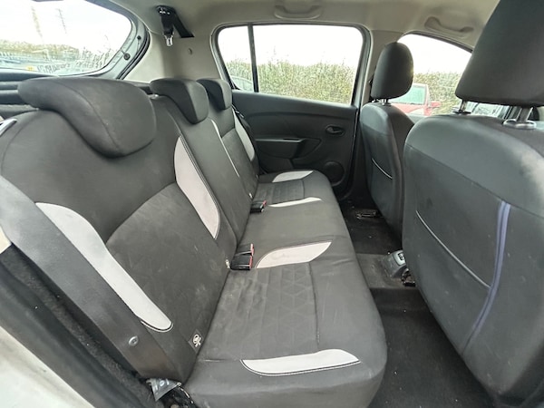 Used Dacia Sandero Stepway 2014 for sale - 76252223: Photo 16