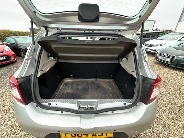 Used Dacia Sandero Stepway 2014 for sale - 76252223: Photo 17