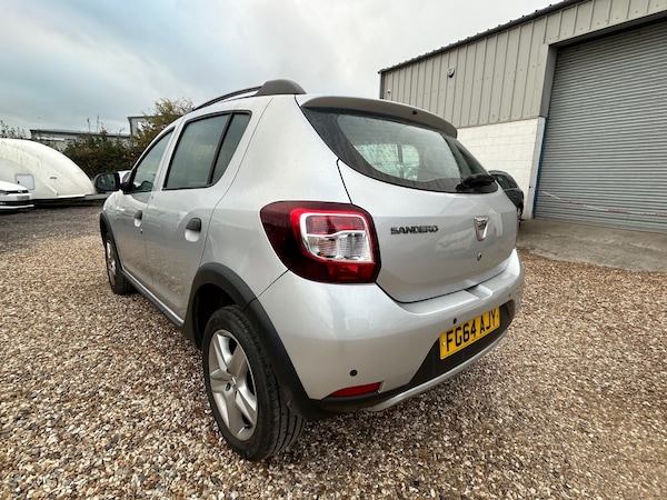 Used Dacia Sandero Stepway 2014 for sale - 76252223: Photo 7