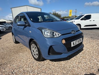 Used Hyundai i10 2017 for sale - 79704786: Photo