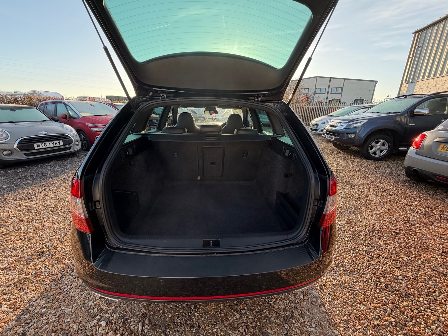 Used Skoda Octavia 2015 for sale - 76892588: Photo 17