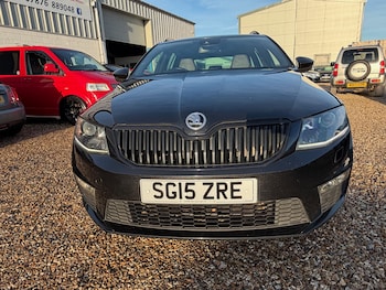 Used Skoda Octavia 2015 for sale - 76892588: Photo