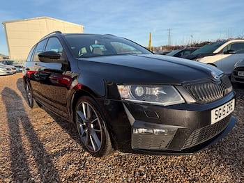 Used Skoda Octavia 2015 for sale - 76892588: Photo