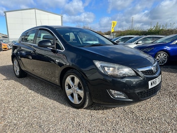Used Vauxhall Astra 2011 for sale - 77877640: Photo