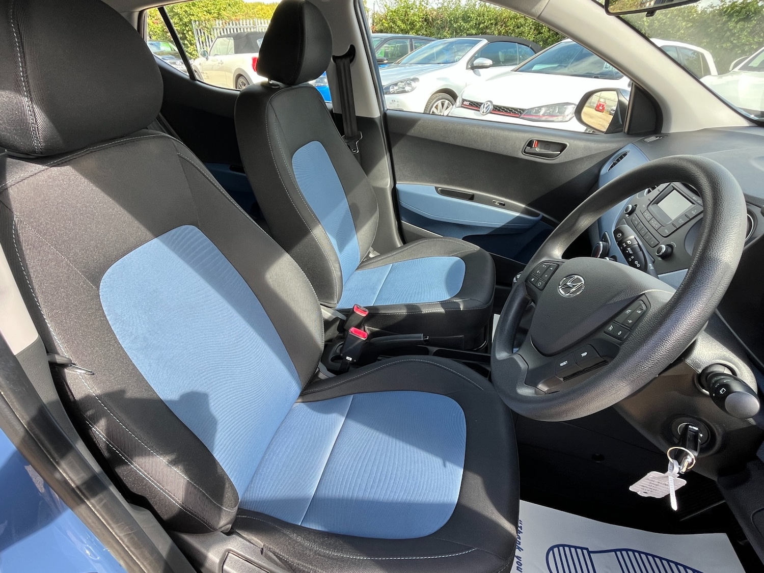 Used Hyundai i10 2016 for sale - 75700652: Photo 12