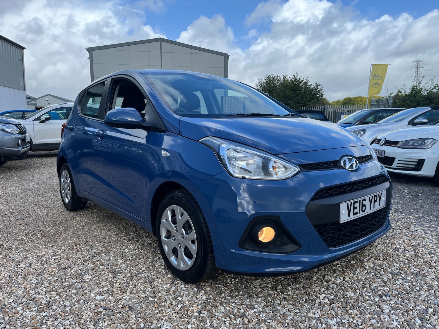 Used Hyundai i10 2016 for sale - 75700652: Photo 3