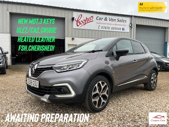 Used Renault Captur 2018 for sale - 77590668: Photo