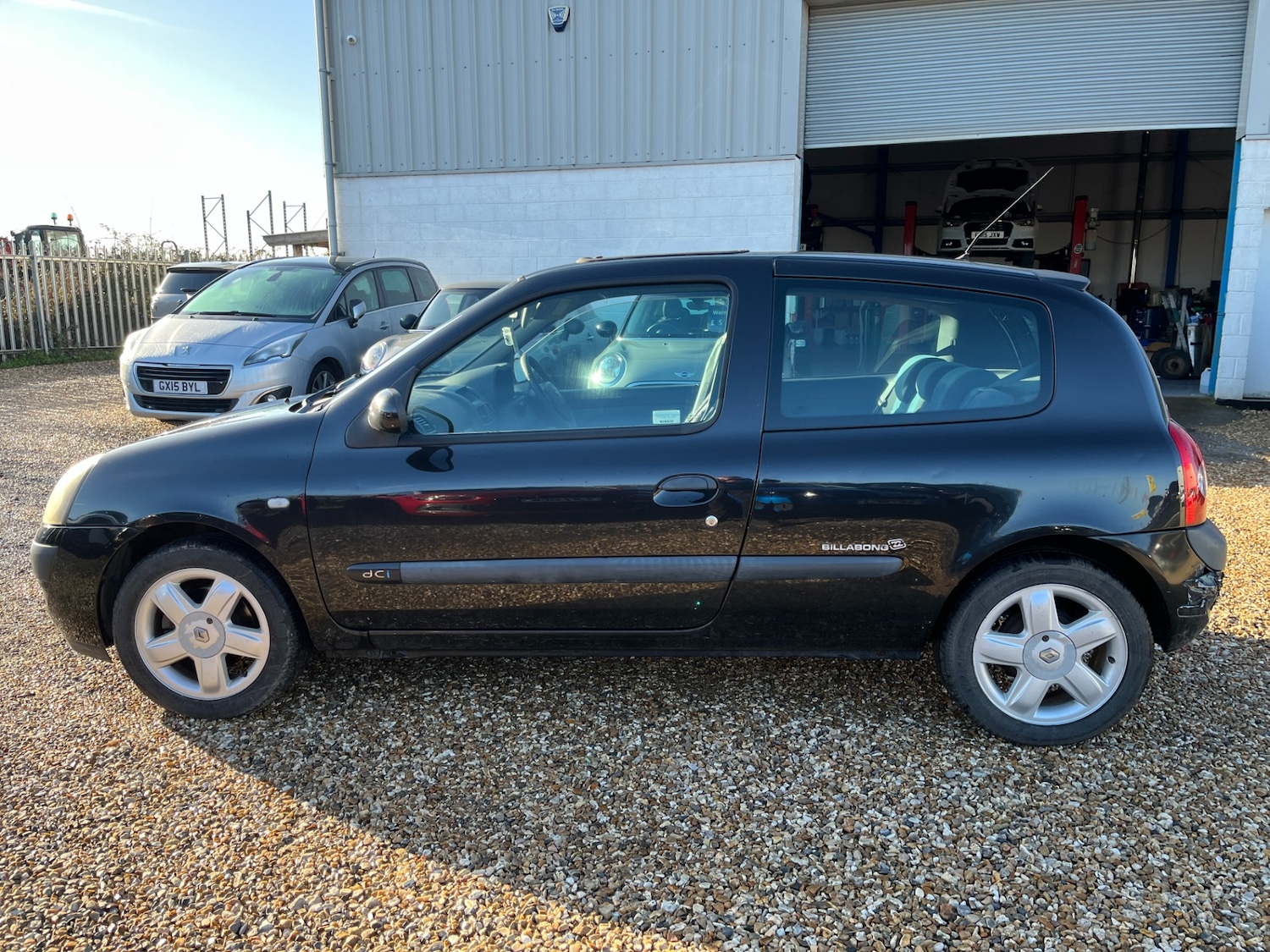 Used Renault Clio 2003 for sale - 77234544: Photo 9