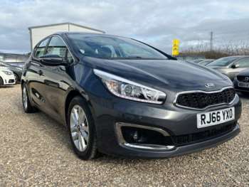 Used Kia Ceed 2017 for sale - 73570984: Photo