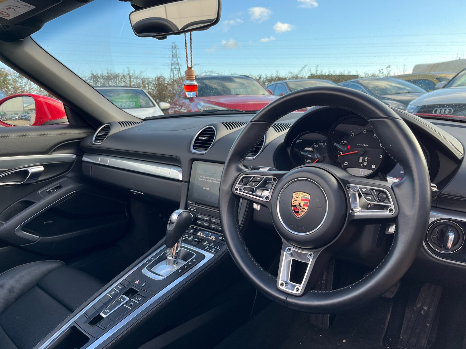 Used Porsche Boxster 2017 for sale - 76612602: Photo 2