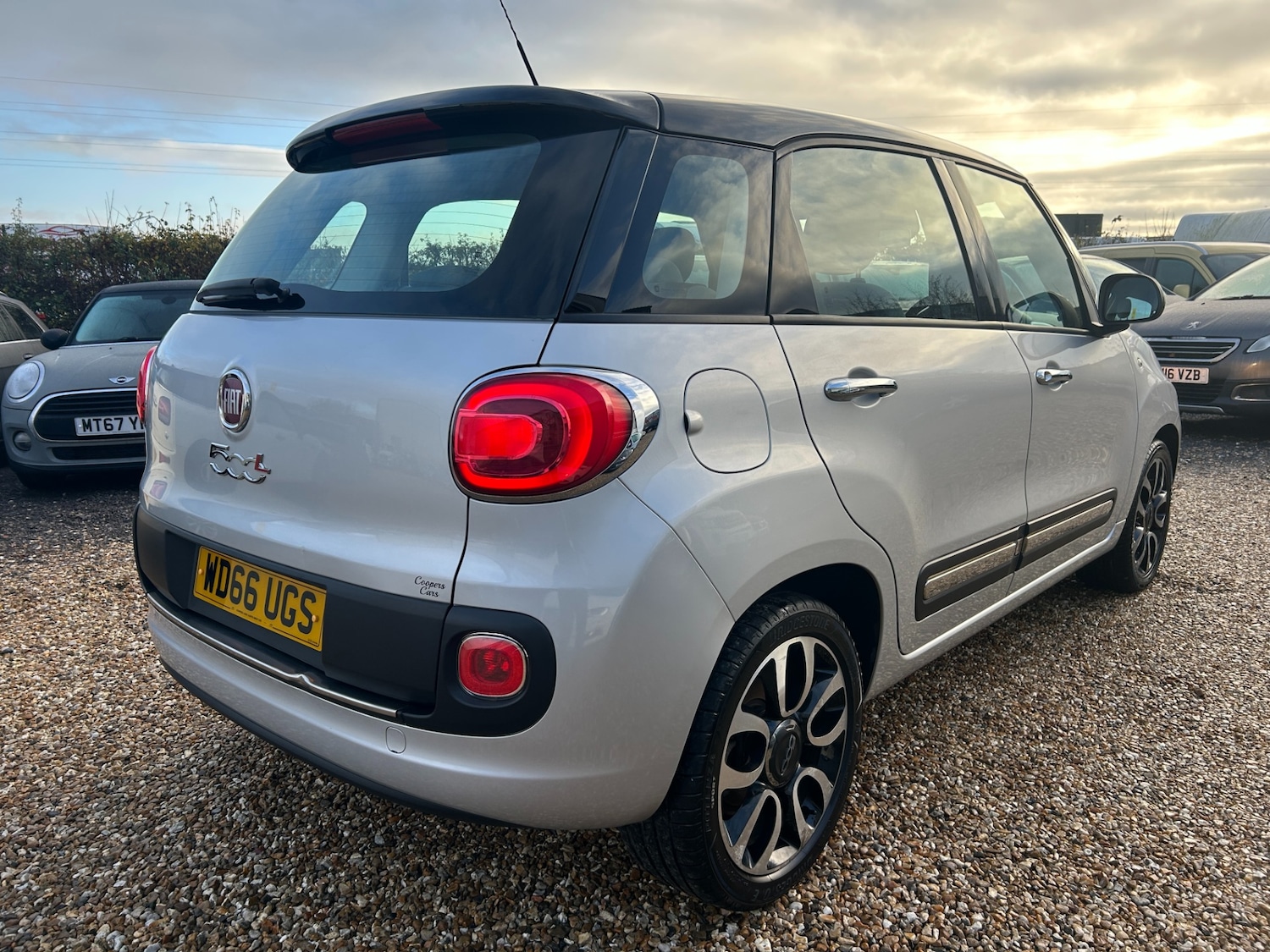 Used Fiat 500L 2017 for sale - 76450651: Photo 6