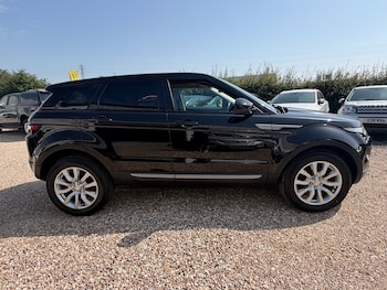 Used Land Rover Range Rover Evoque 2015 for sale - 78927797: Photo