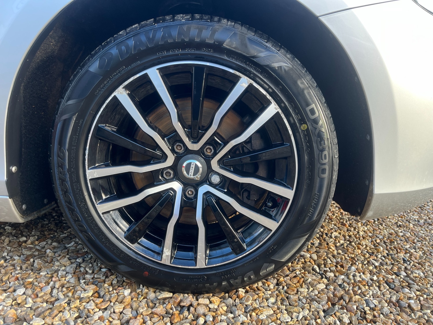 Used Volvo V40 2017 for sale - 76532528: Photo 10