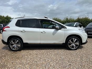 Used Peugeot 2008 2016 for sale - 78541805: Photo