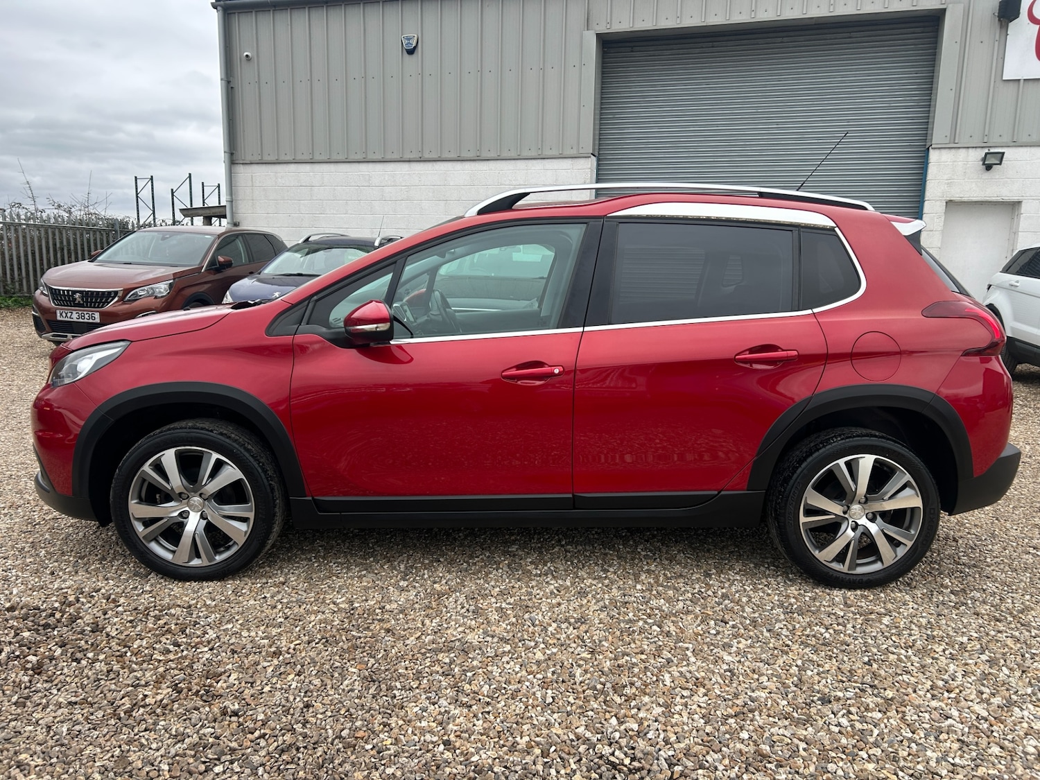 Used Peugeot 2008 2017 for sale - 77579289: Photo 9