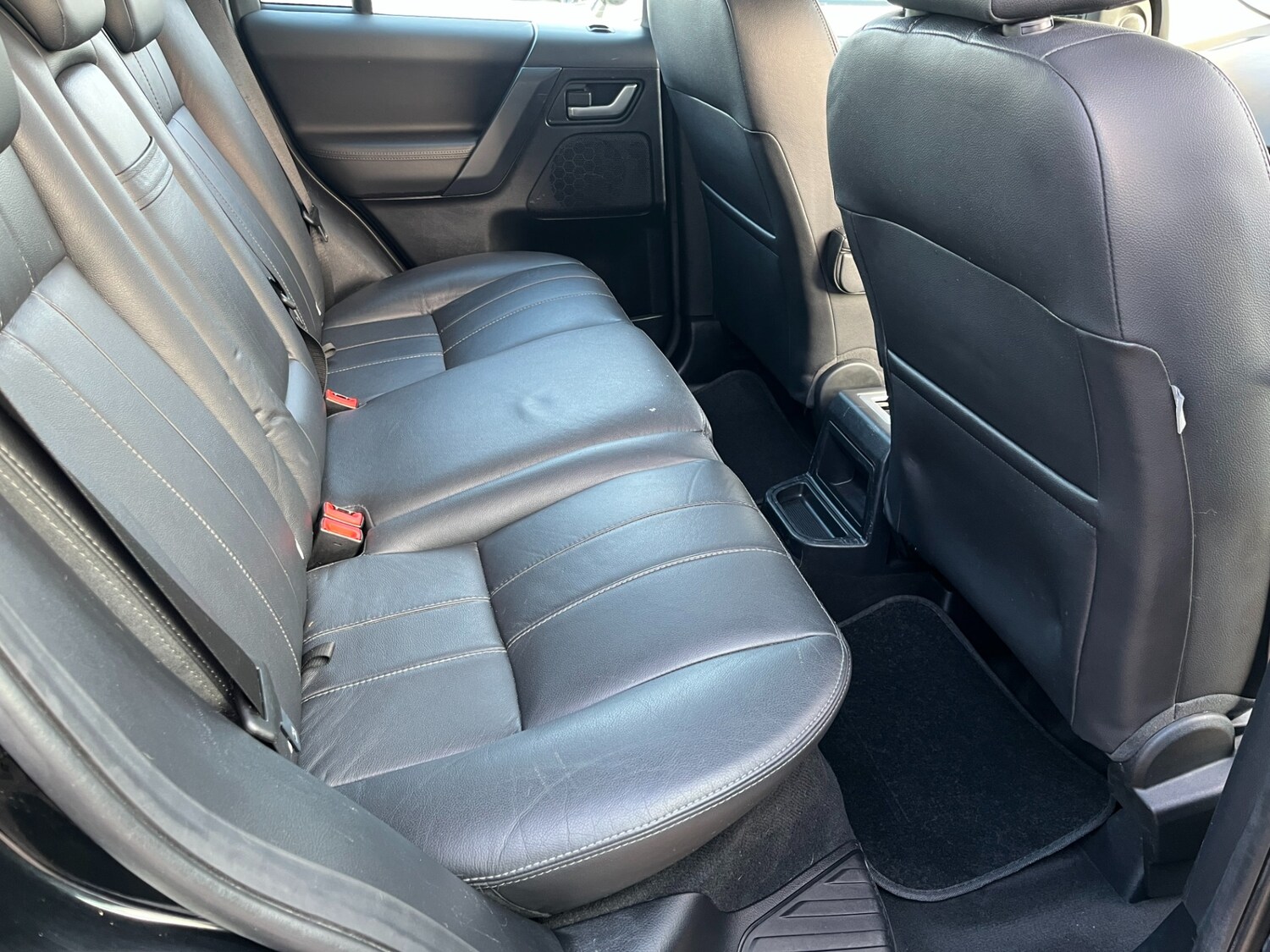 Used Land Rover Freelander 2011 for sale - 76402899: Photo 17