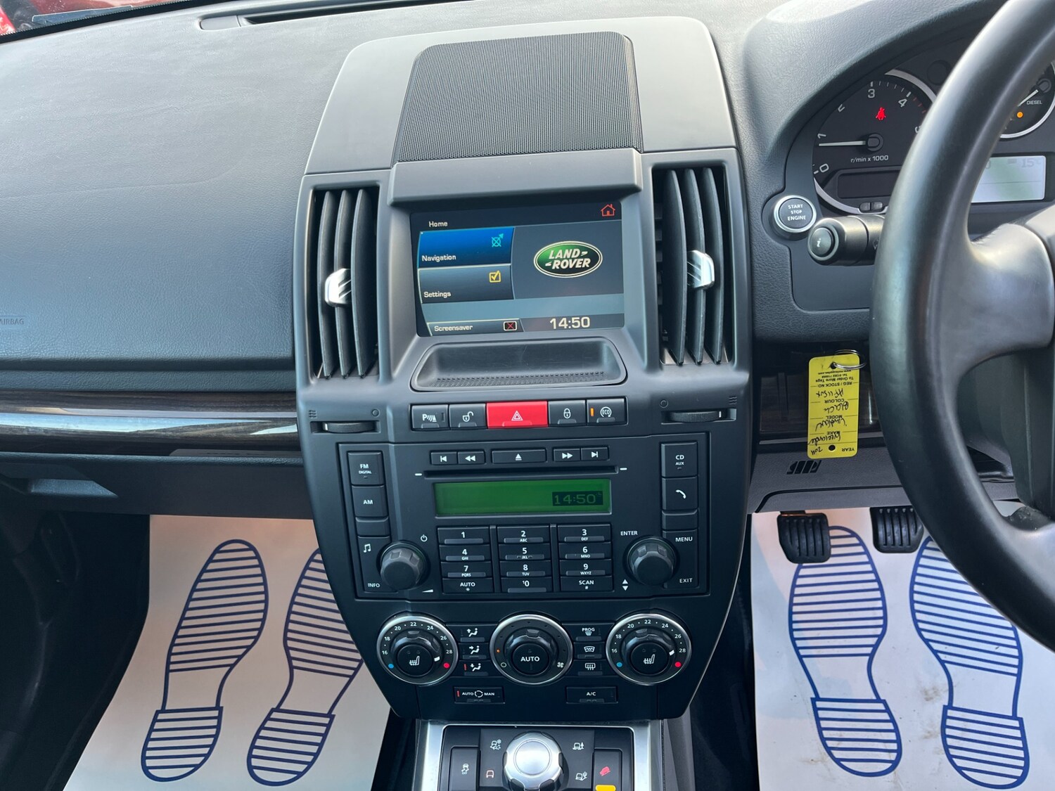 Used Land Rover Freelander 2011 for sale - 76402899: Photo 22