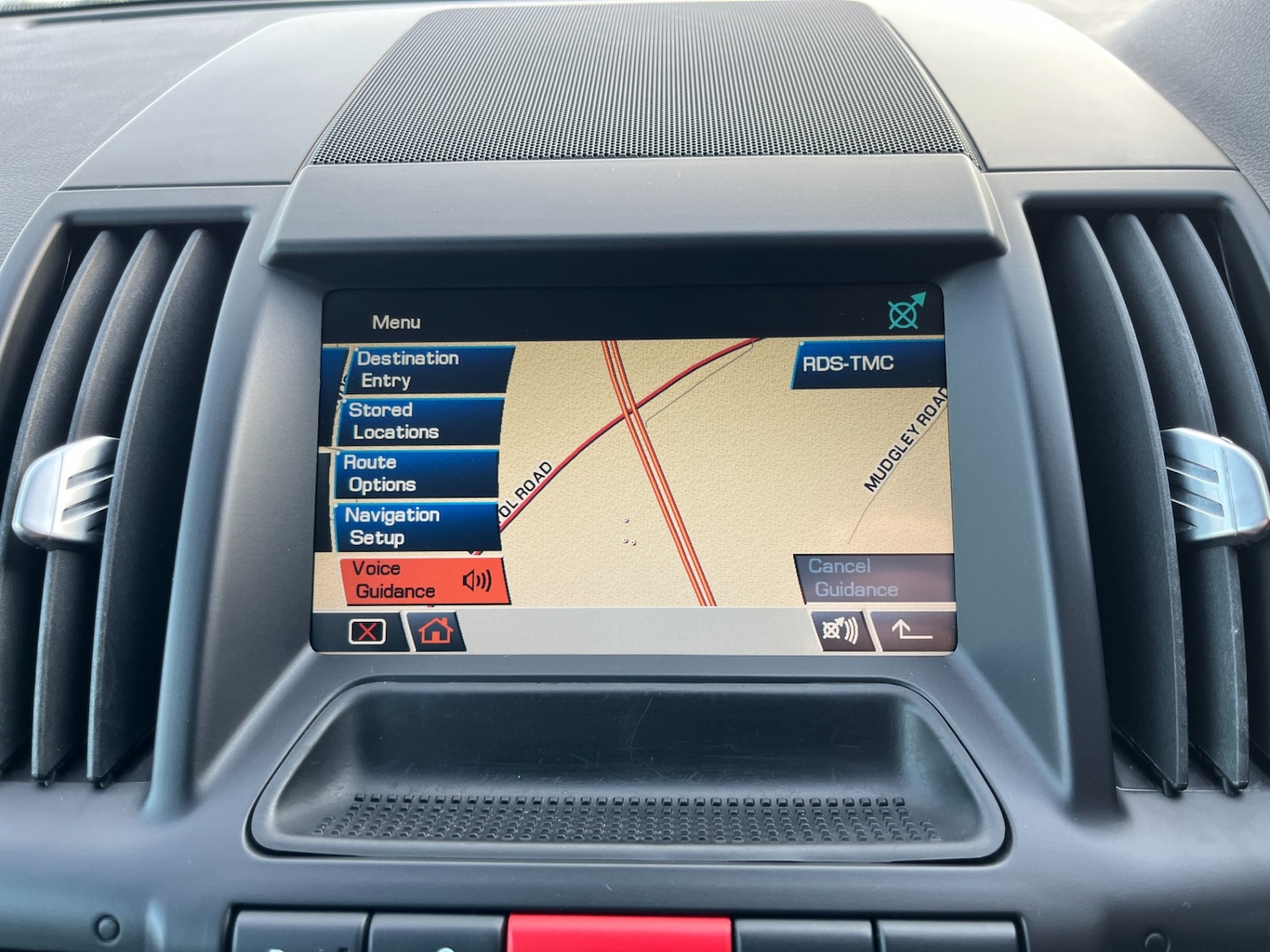 Used Land Rover Freelander 2011 for sale - 76402899: Photo 25