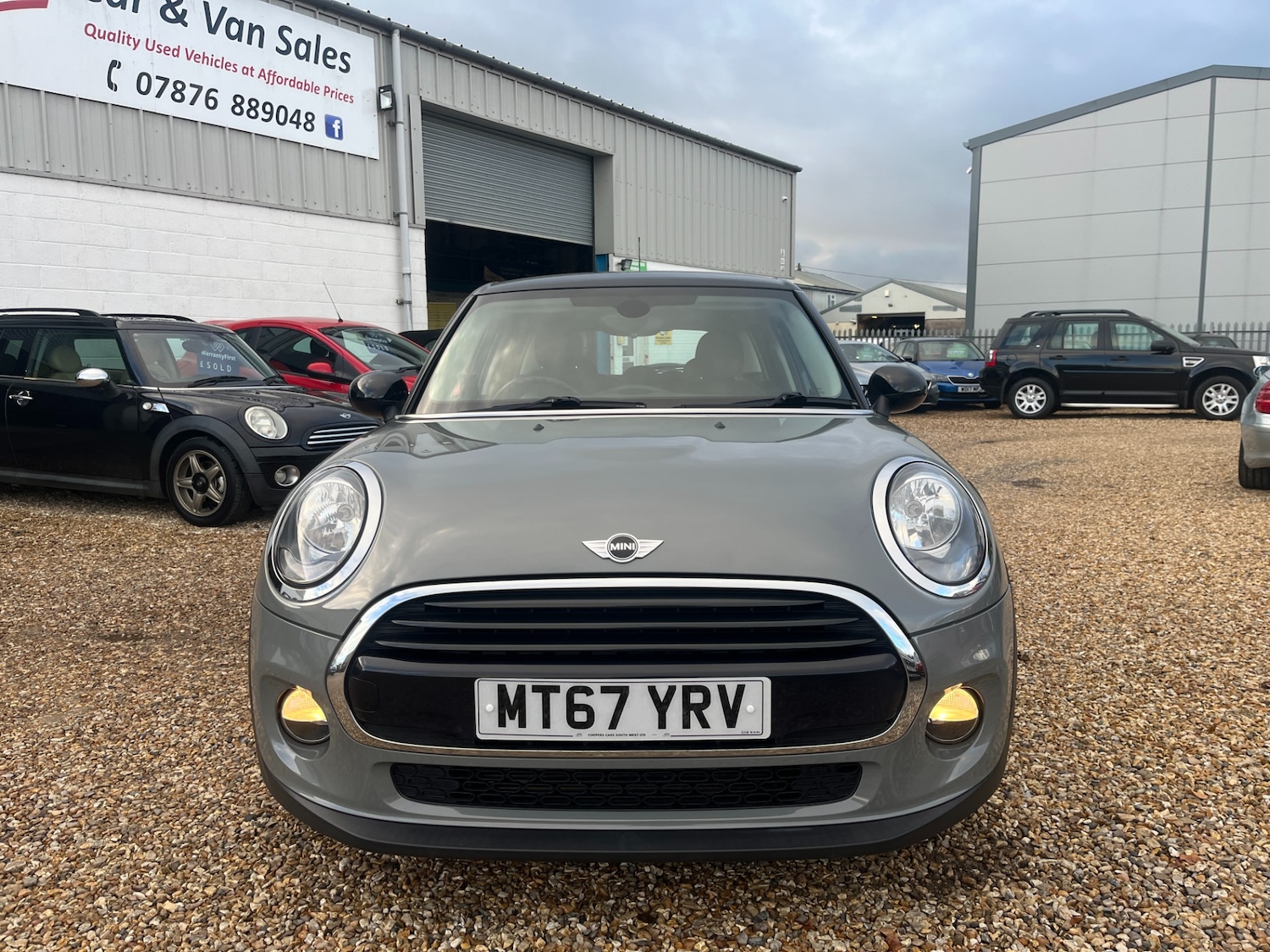 Used MINI Hatch 2017 for sale - 76262634: Photo 2