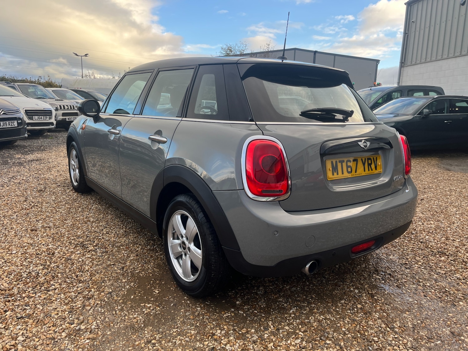 Used MINI Hatch 2017 for sale - 76262634: Photo 7