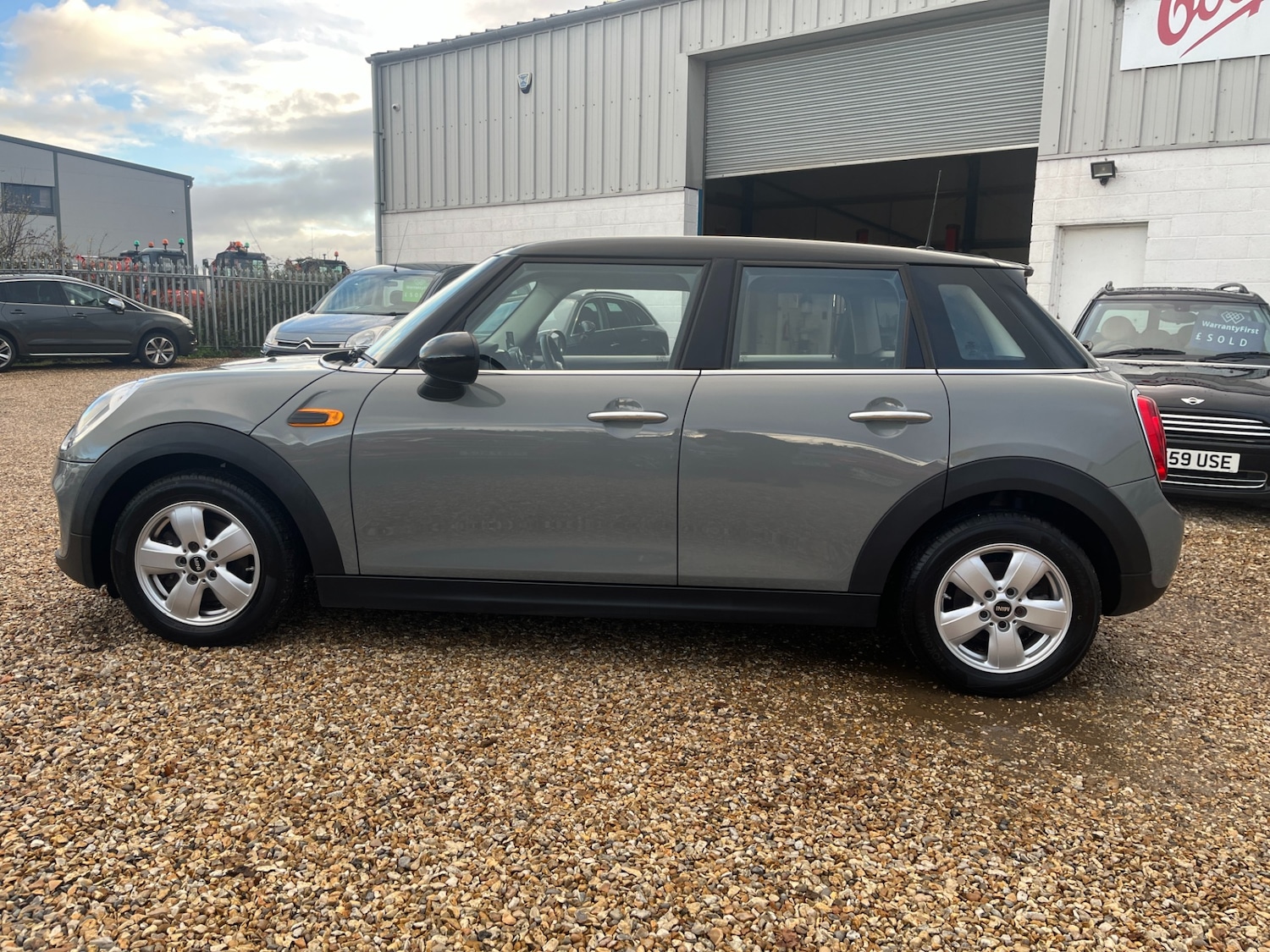 Used MINI Hatch 2017 for sale - 76262634: Photo 8