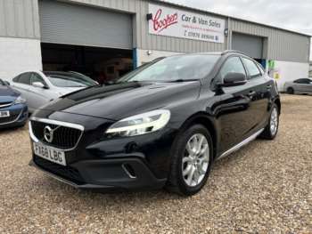 Used Volvo V40 2018 for sale - 72728410: Photo