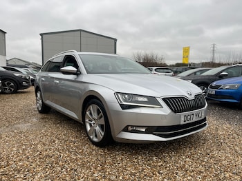 Used Skoda Superb 2017 for sale - 77183273: Photo