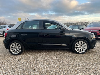 Used Audi A1 2014 for sale - 76971551: Photo