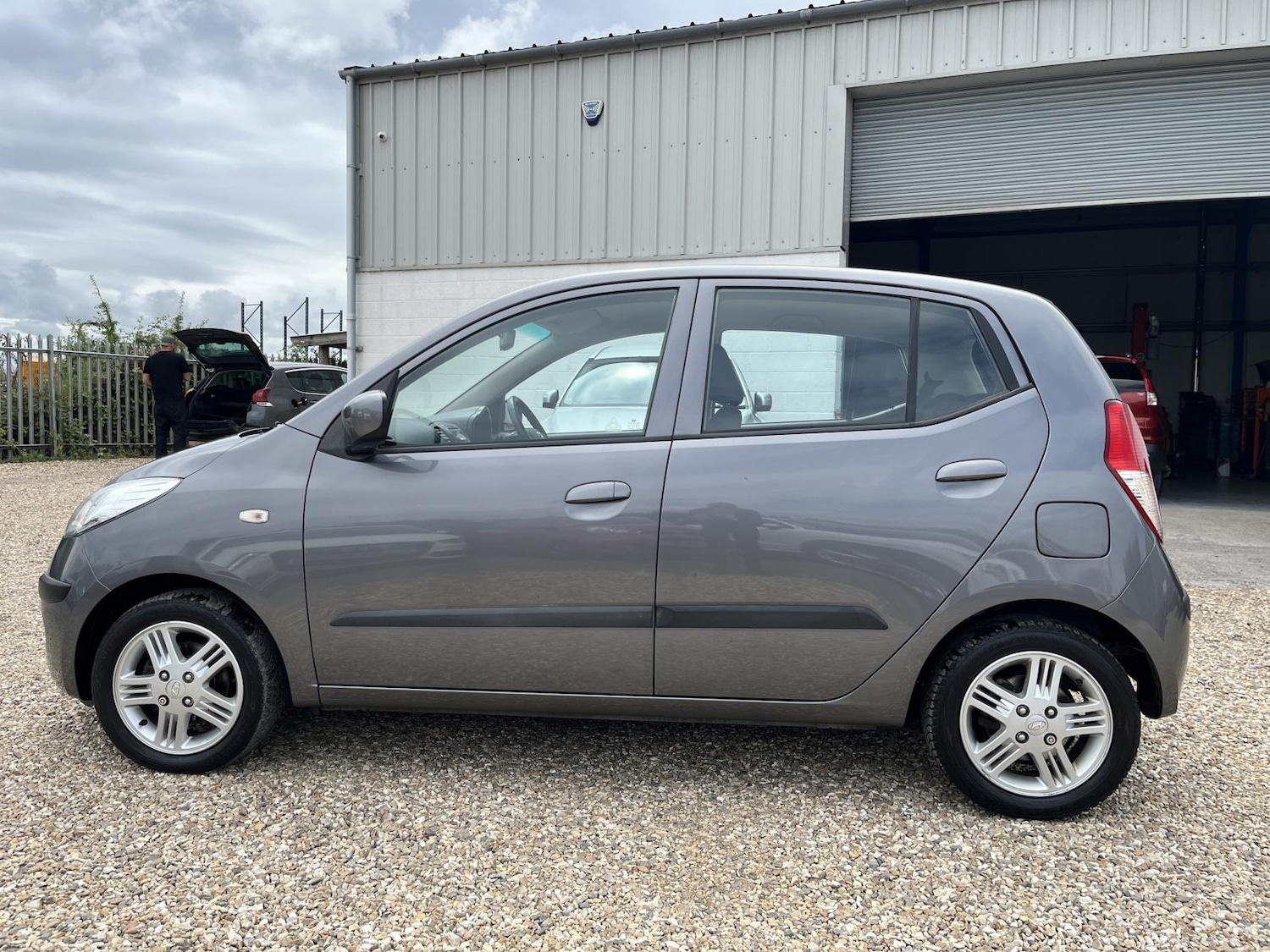 Used Hyundai i10 2010 for sale - 78079180: Photo 8