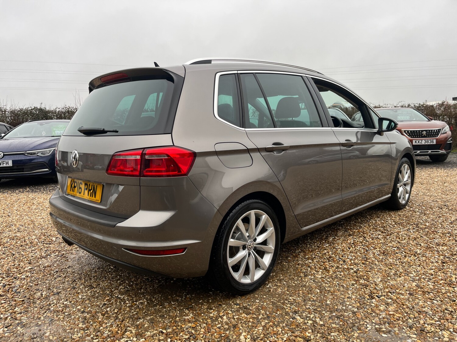 Used Volkswagen Golf SV 2016 for sale - 77113832: Photo 5