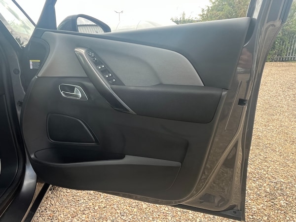 Used Citroen C4 Grand Picasso 2019 for sale - 75239576: Photo 9