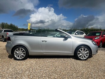 Used Volkswagen Golf 2011 for sale - 75692140: Photo