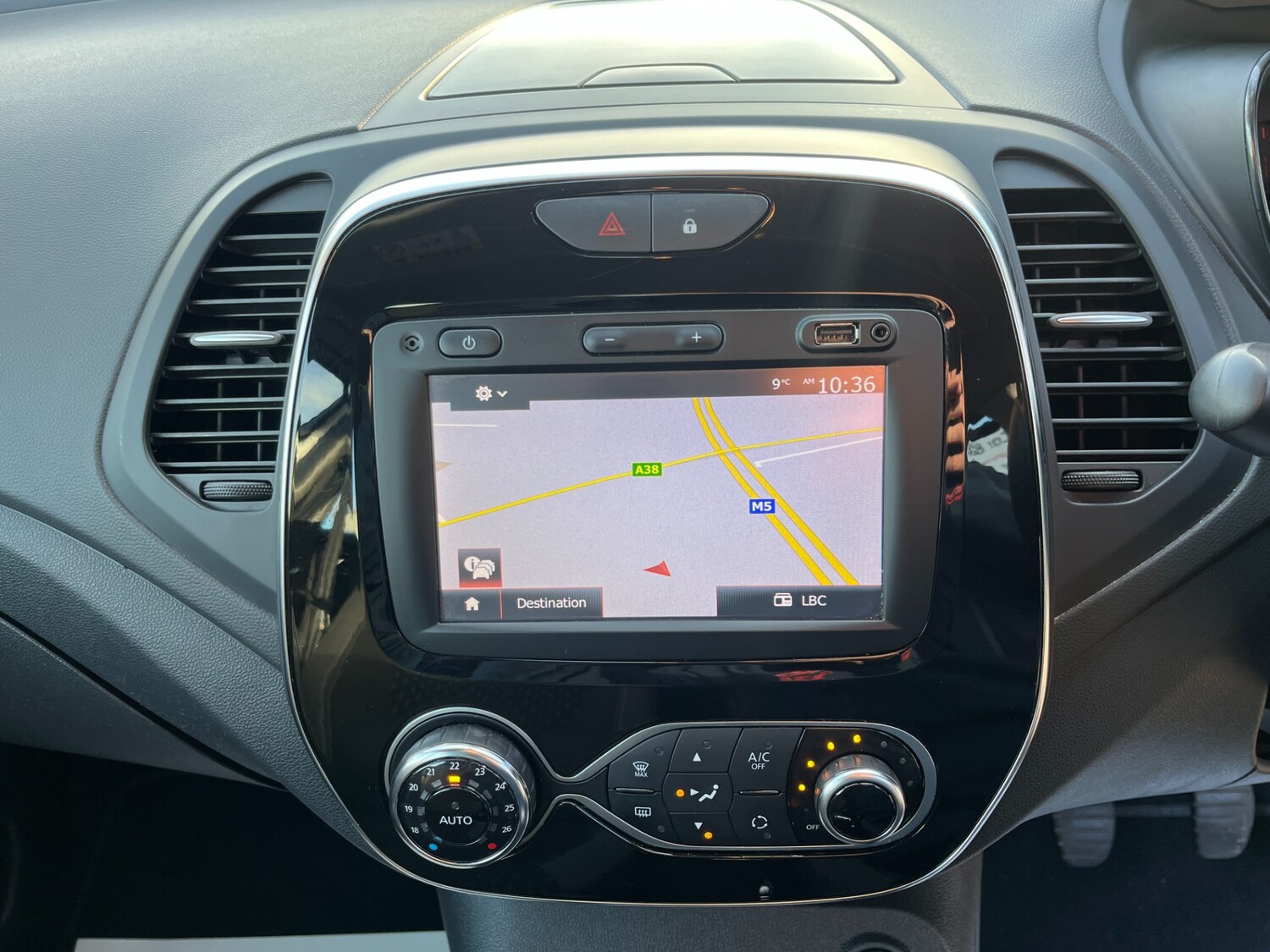 Used Renault Captur 2018 for sale - 76918711: Photo 21