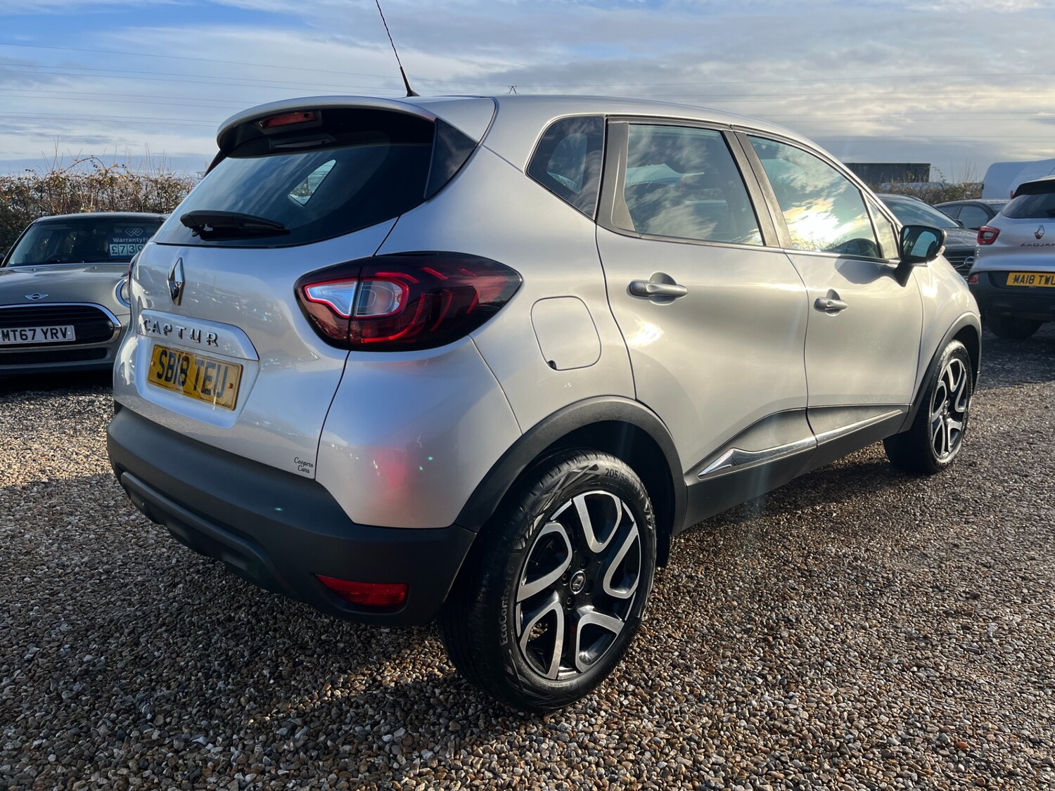 Used Renault Captur 2018 for sale - 76918711: Photo 6