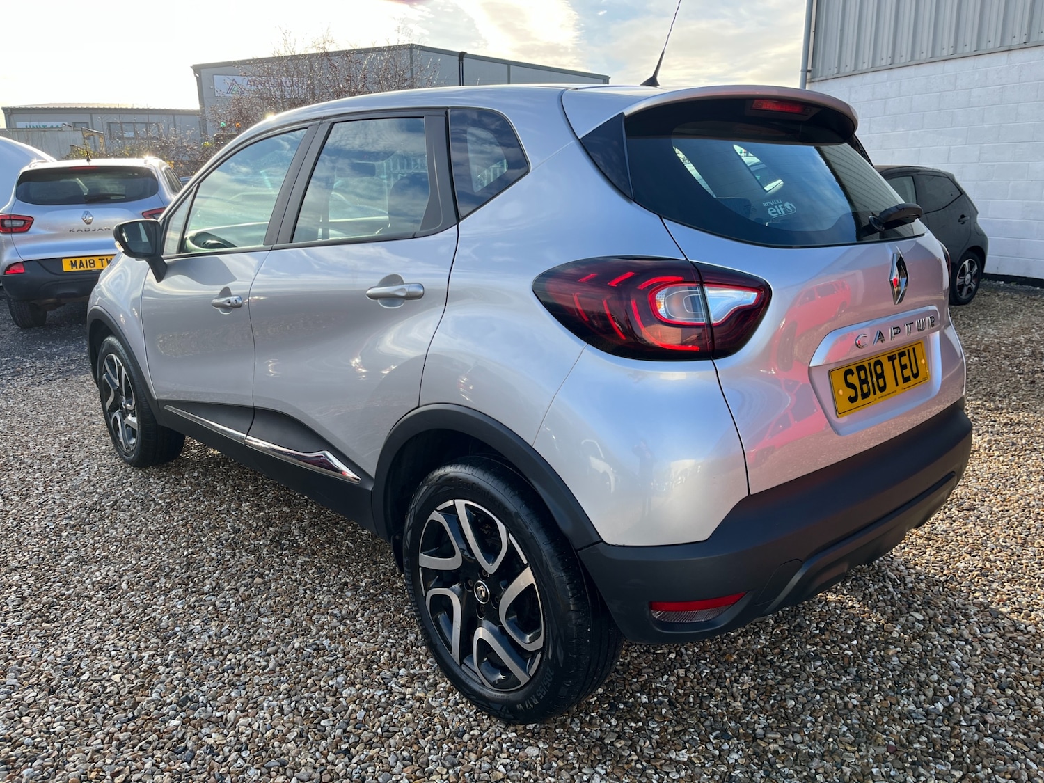 Used Renault Captur 2018 for sale - 76918711: Photo 8