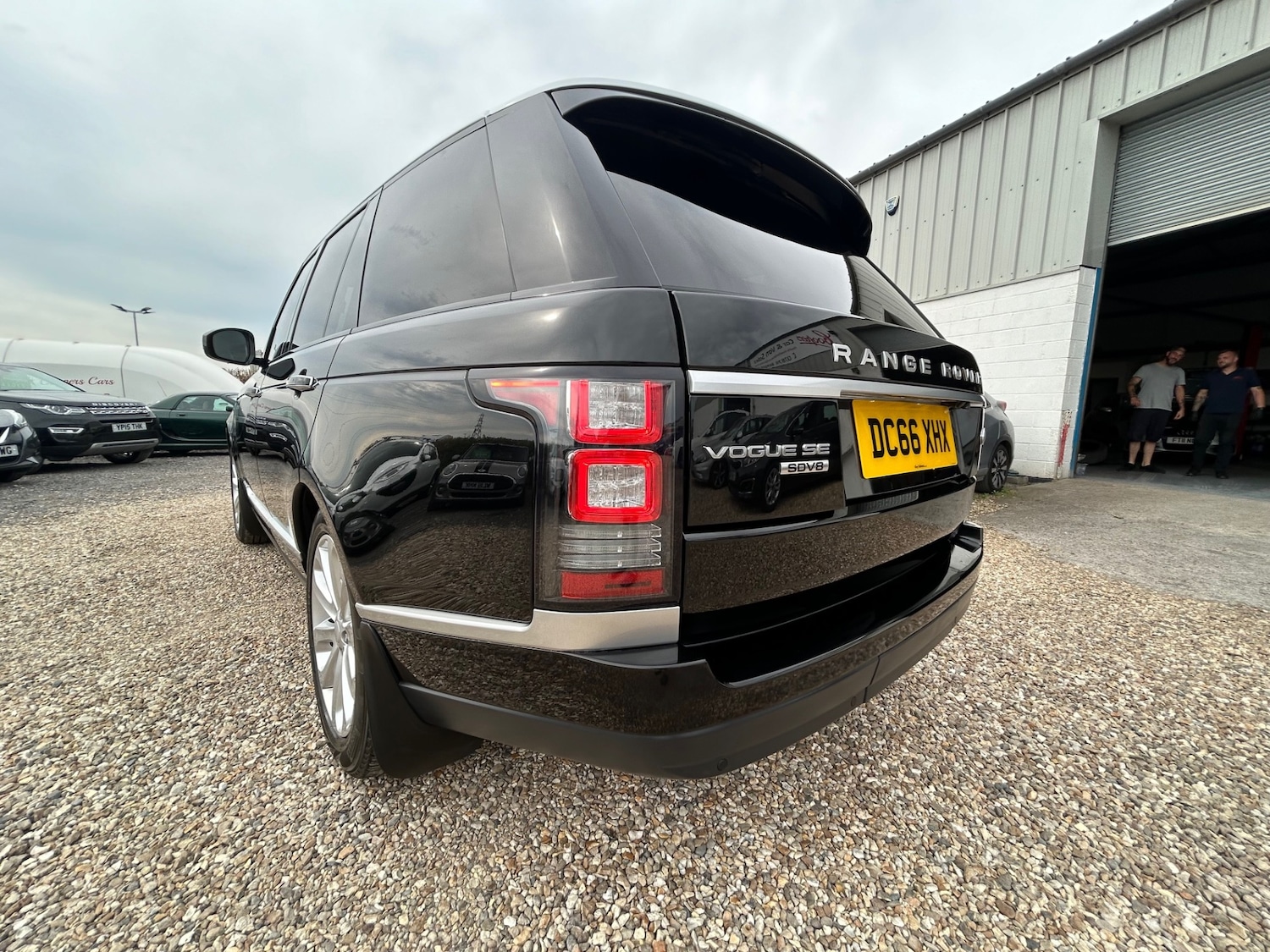 Used Land Rover Range Rover 2016 for sale - 76055576: Photo 10
