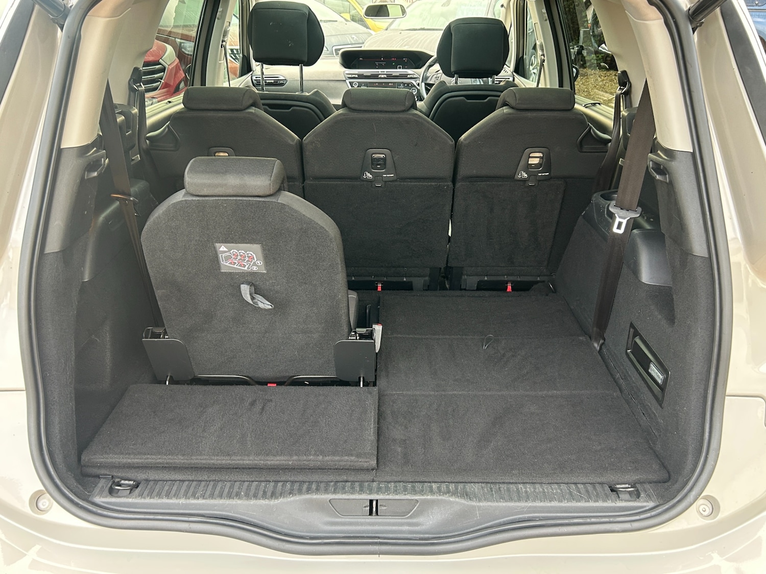 Used Citroen C4 Grand Picasso 2017 for sale - 76531235: Photo 17