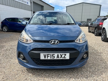 Used Hyundai i10 2015 for sale - 79365546: Photo
