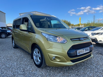 Used Ford Grand Tourneo Connect 2017 for sale - 75971166: Photo