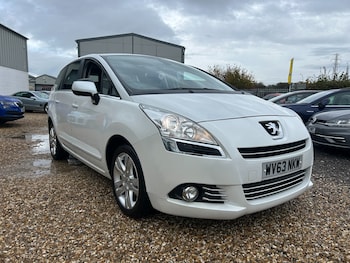Used Peugeot 5008 2013 for sale - 76505051: Photo