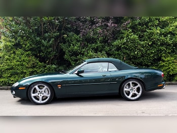 Used Jaguar XKR 2003 for sale - 75184062: Photo