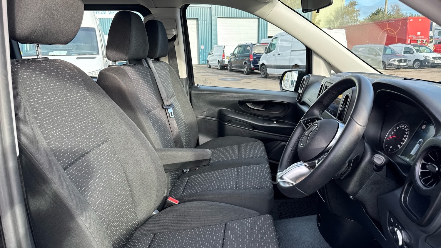 Used Mercedes-Benz Vito 2025 for sale - 76791331: Photo 10