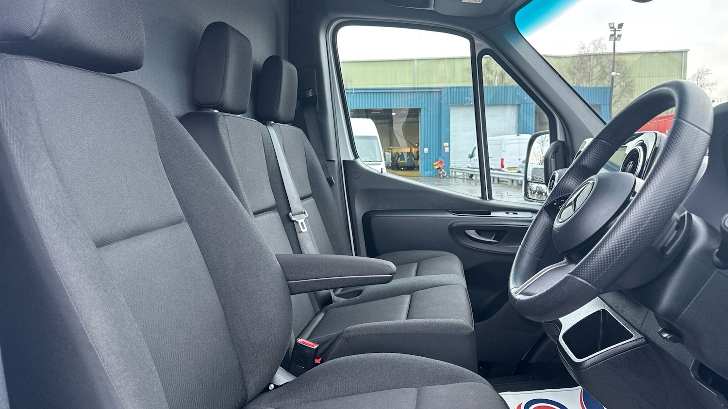 Used Mercedes-Benz Sprinter 2025 for sale - 77543760: Photo 10