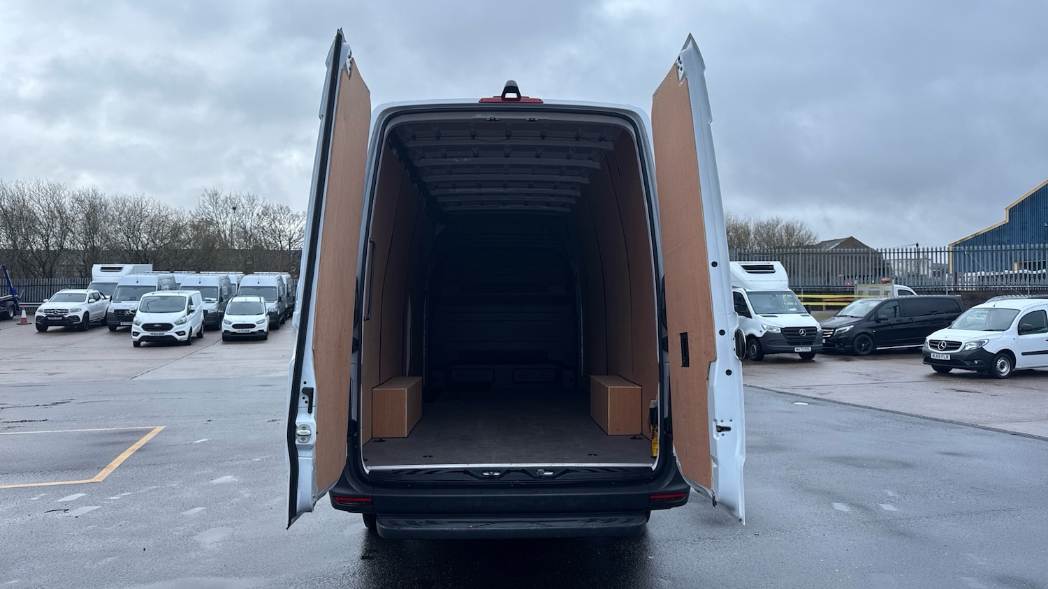 Used Mercedes-Benz Sprinter 2025 for sale - 77543760: Photo 17