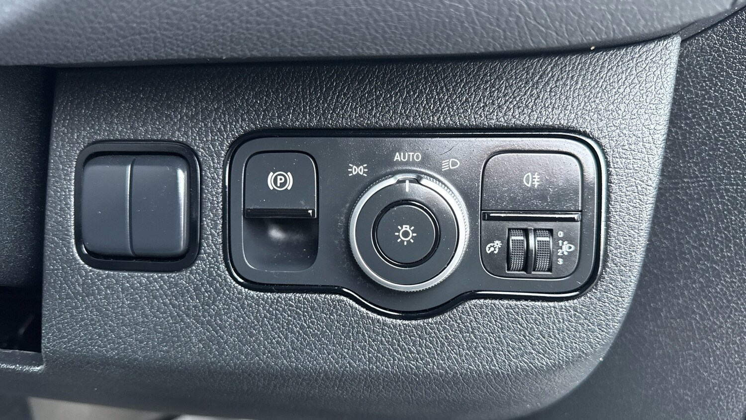 Used Mercedes-Benz Sprinter 2025 for sale - 77543760: Photo 31