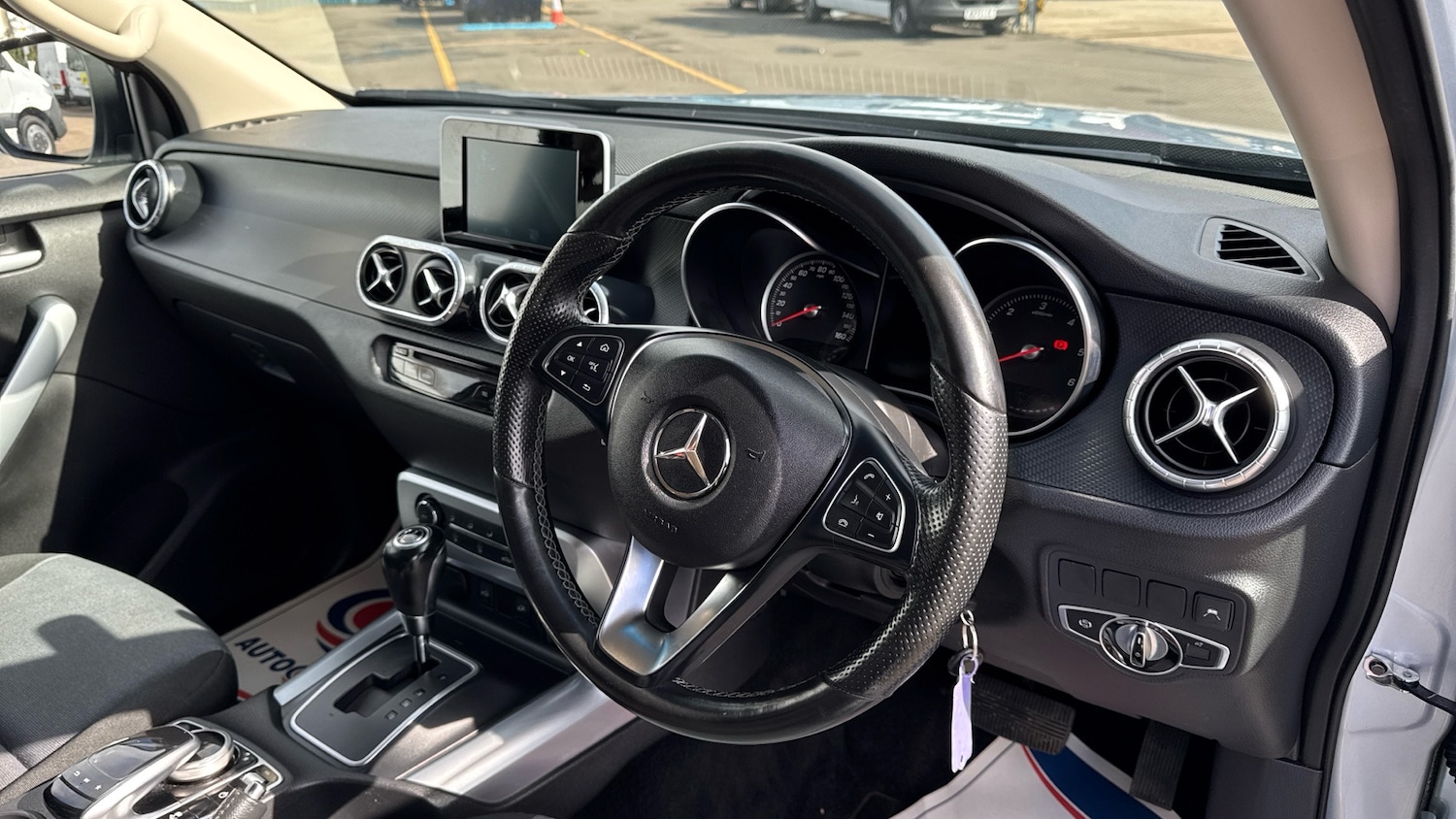 Used Mercedes-Benz X Class 2020 for sale - 78014833: Photo 11