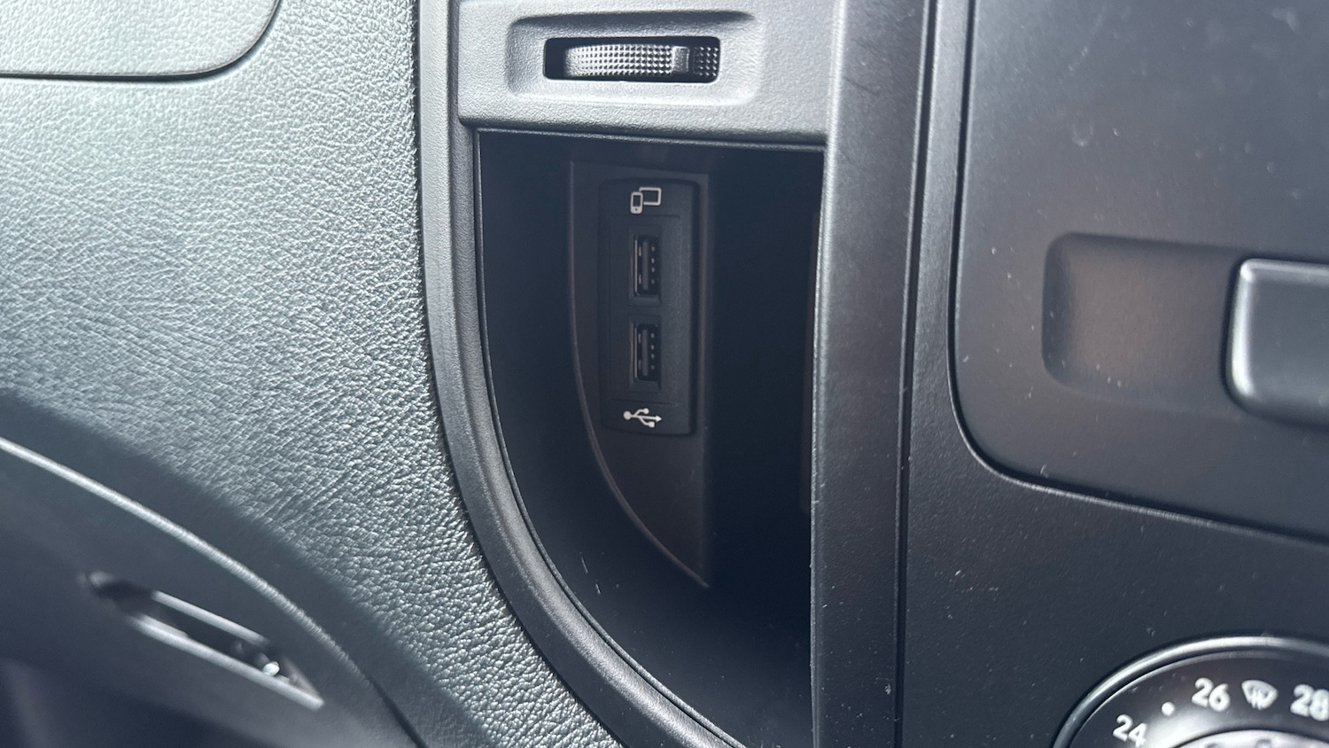 Used Mercedes-Benz Vito 2024 for sale - 77286282: Photo 30