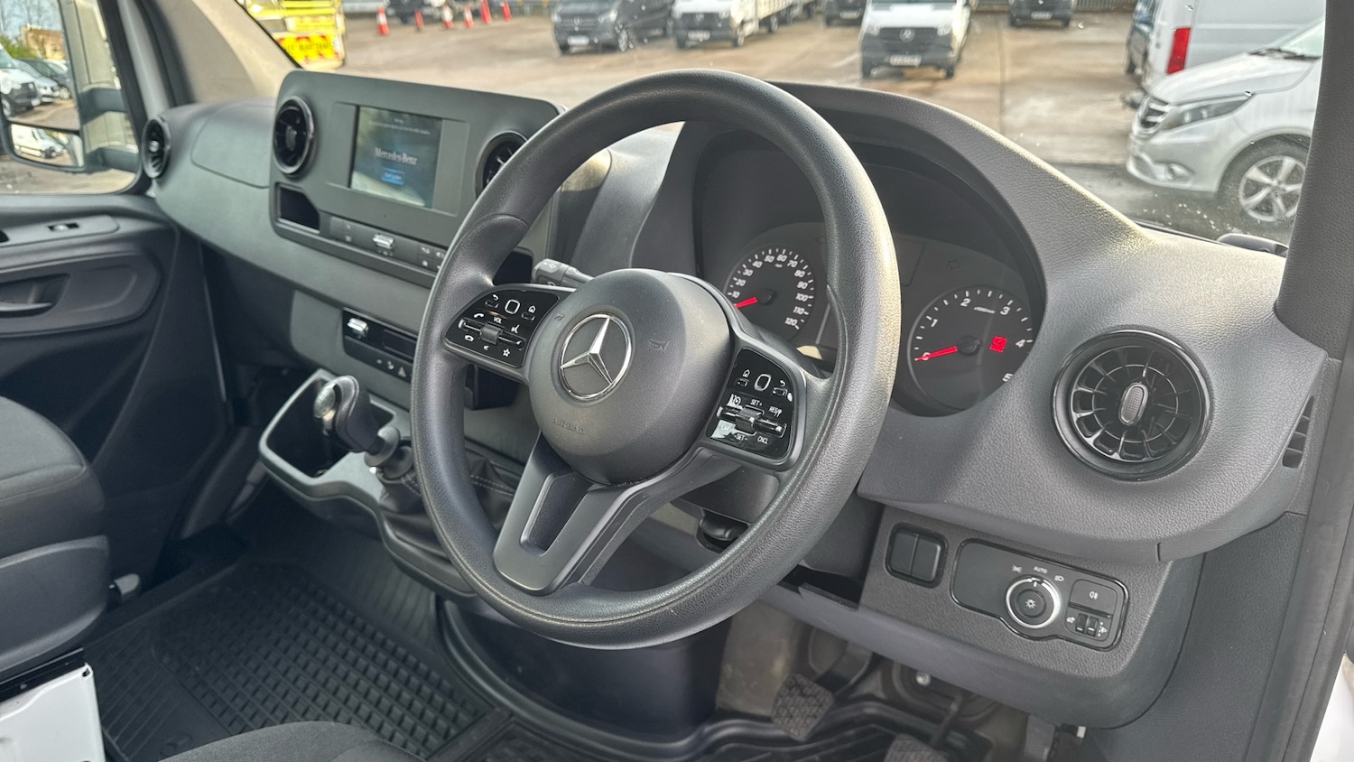 Used Mercedes-Benz Sprinter 2023 for sale - 77270685: Photo 11