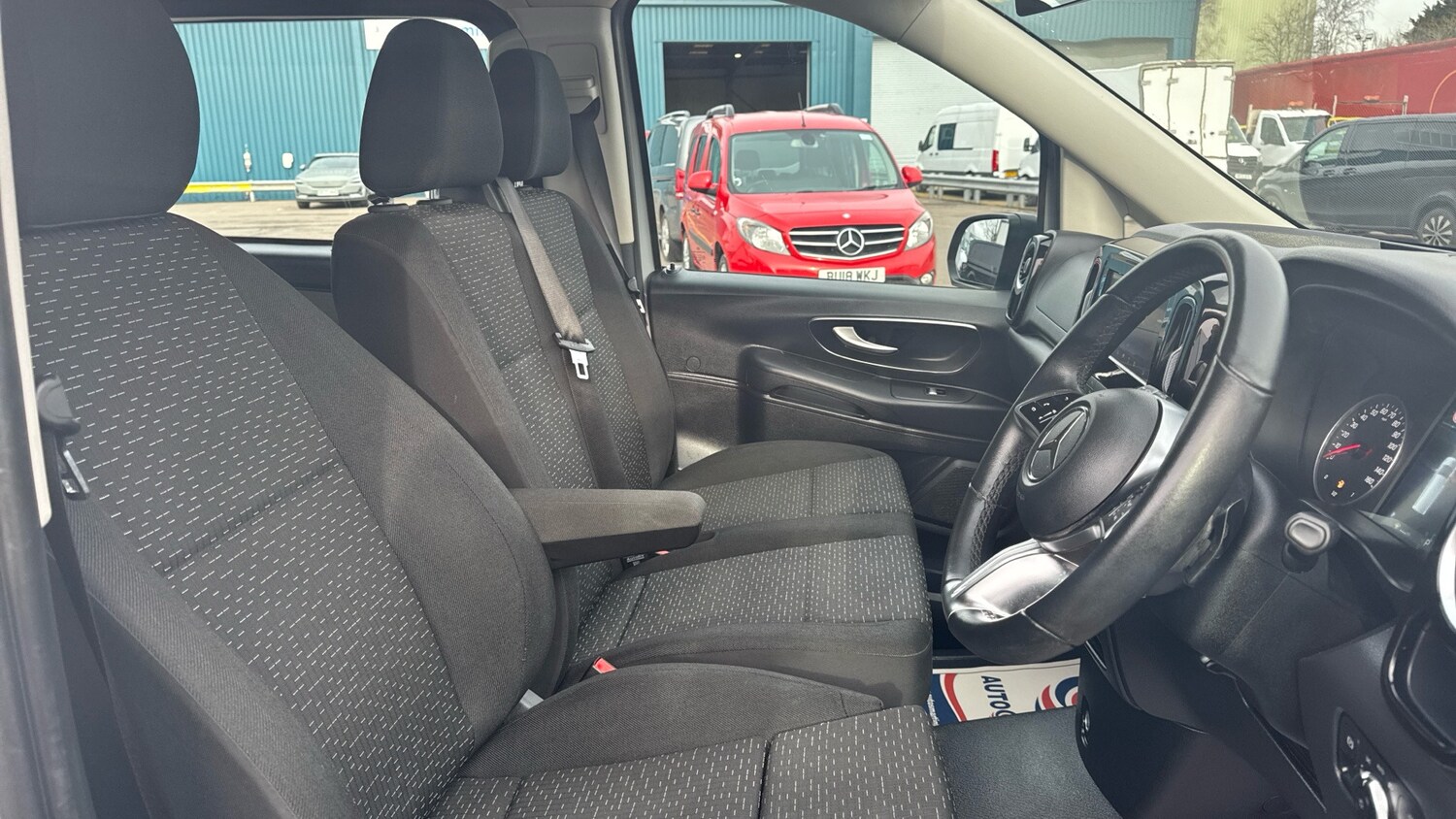 Used Mercedes-Benz Vito 2025 for sale - 77589759: Photo 10